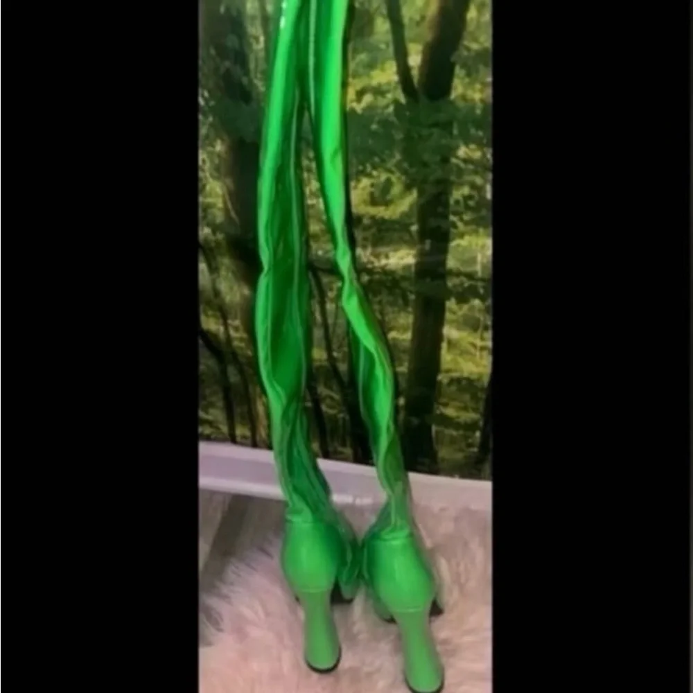 Dolls Kill Green Platform Thigh-High Boots Pleather Neon Lime 80s Disco Chunky - Picture 5 of 6